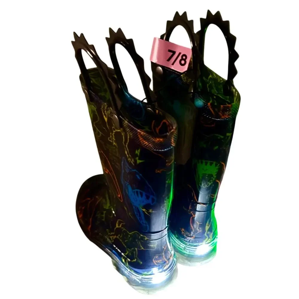 NEW Light Up RAIN BOOTS 7/8 Boys Kids Dinosaur T REX Rubber Boot Shoes Lights